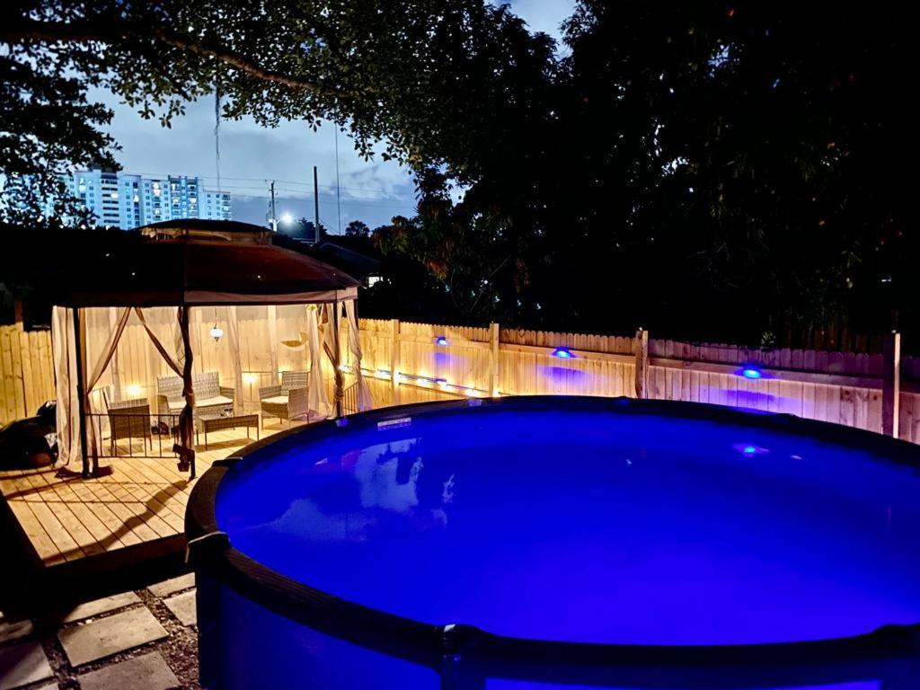 Blue Room By The Gables Miami Luaran gambar